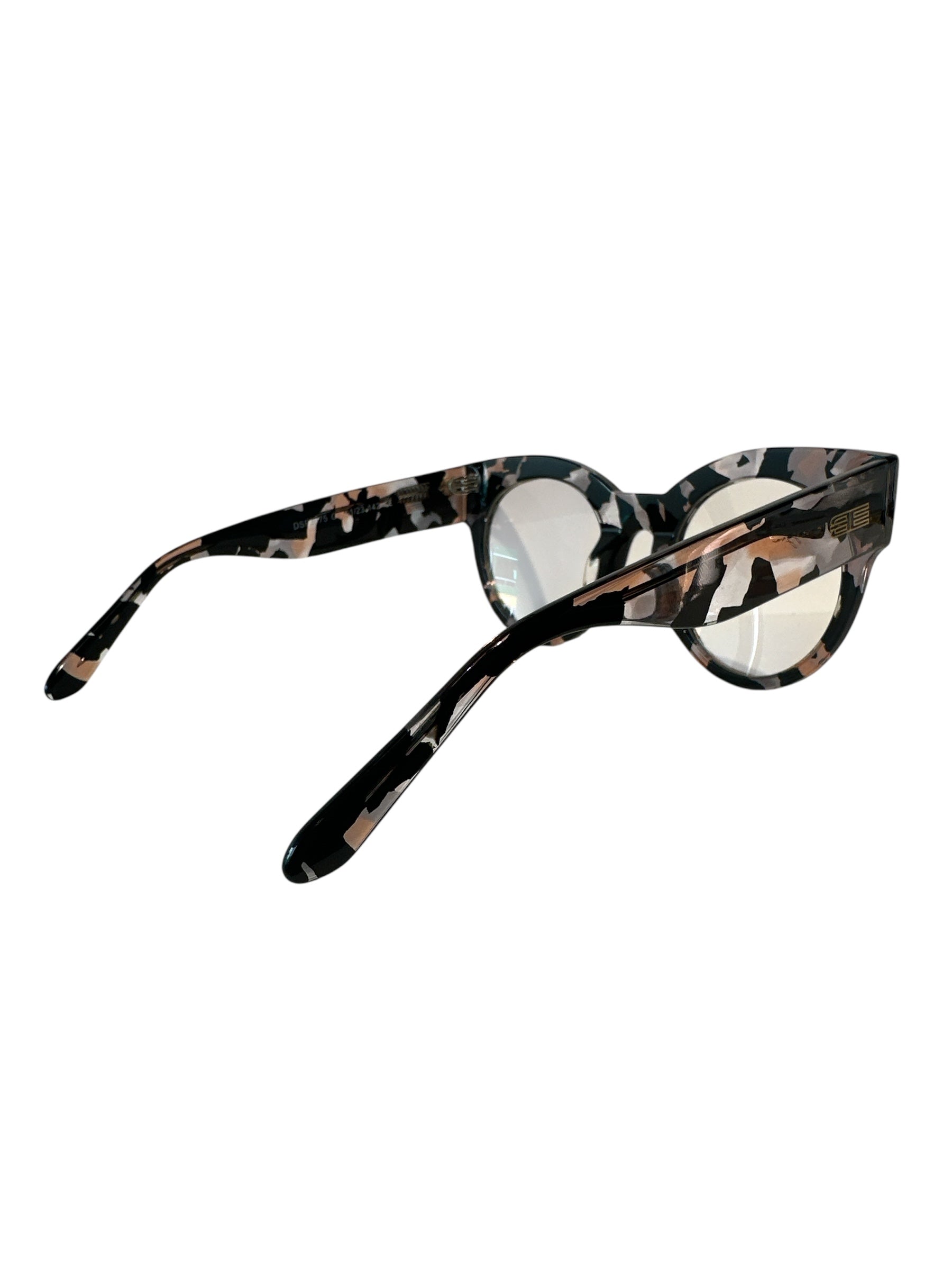 BLANG Eyewear – Statement Cat-Eye Brille im Marmor-Design