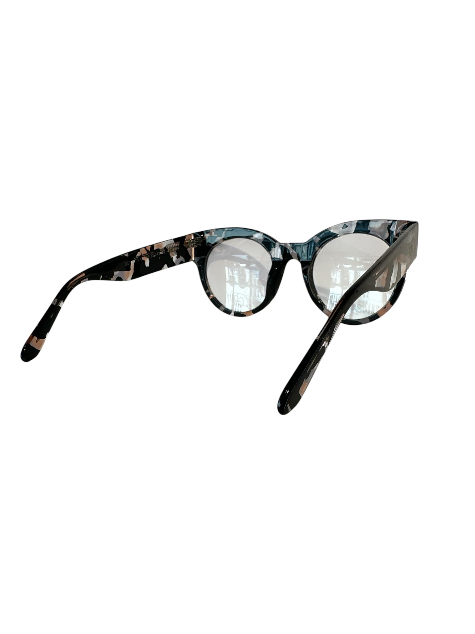 BLANG Eyewear – Statement Cat-Eye Brille im Marmor-Design
