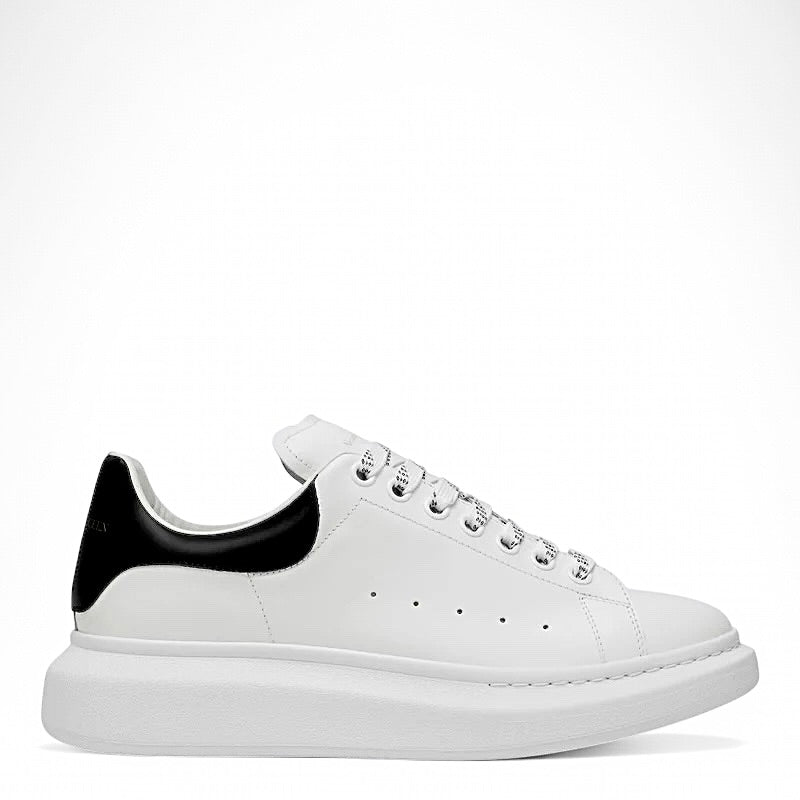 Sneakers mit Oversized-Sohle weiss-schwarz