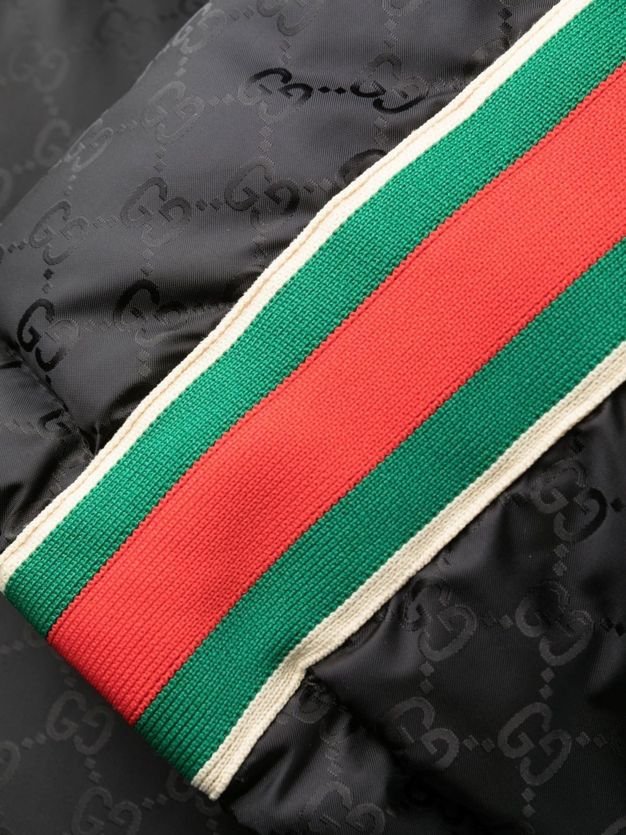 GUCCI, Gefütterte Jacke aus GG Jacquard