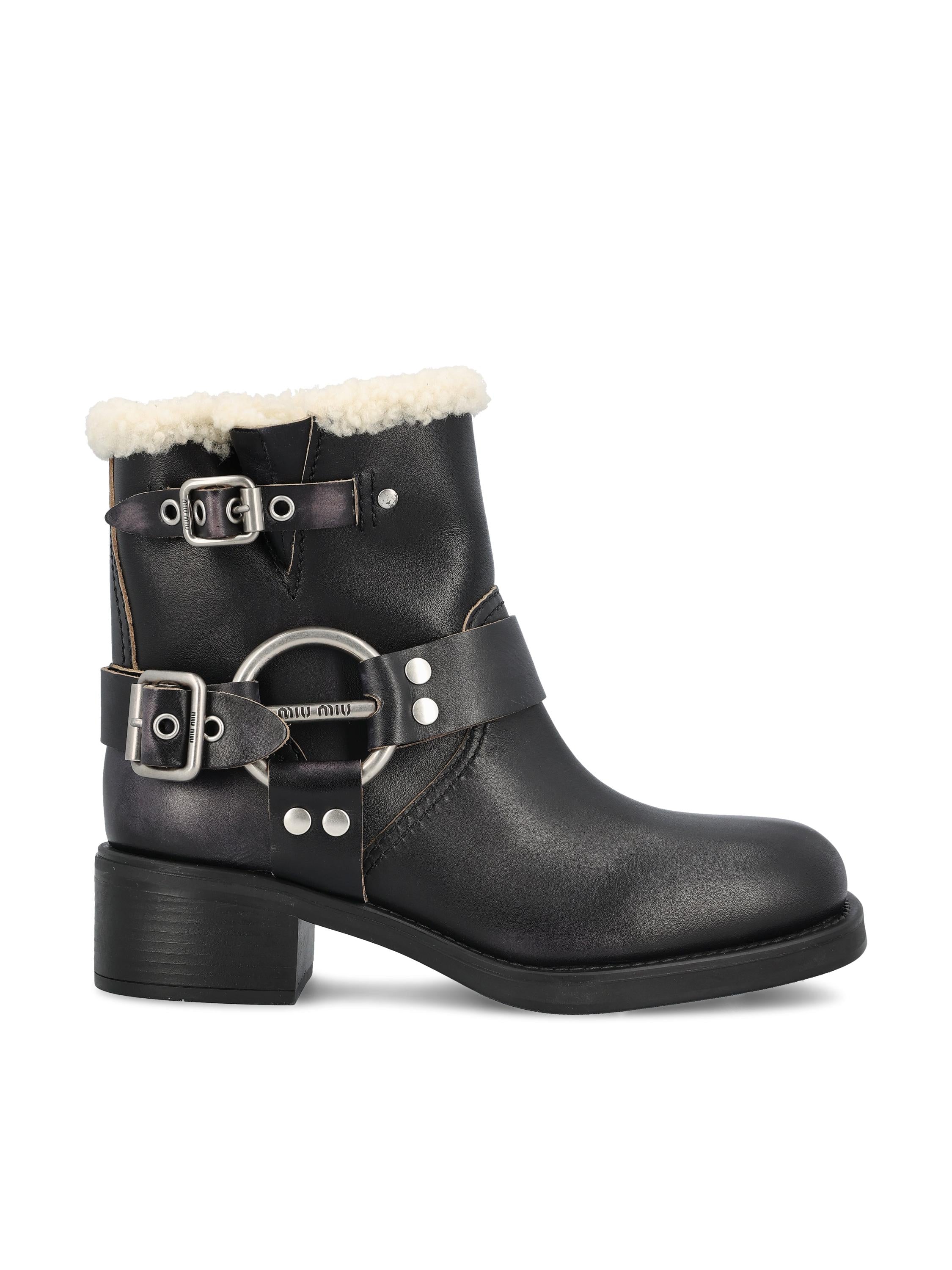 MIU MIU Stiefeletten aus Leder,  Vintage Look